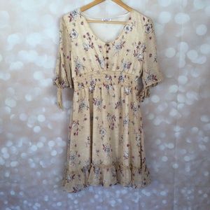 Avln Studio NWOT Cream Floral Dress